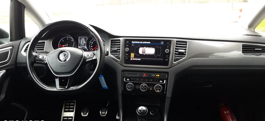 Volkswagen Golf Sportsvan cena 64900 przebieg: 107700, rok produkcji 2019 z Wieruszów małe 254